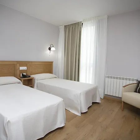 Novoa 酒店 萨里亚