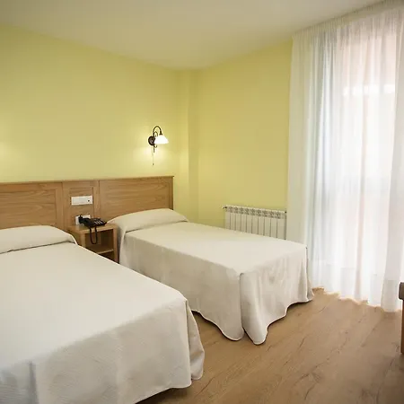 Hotel Novoa *