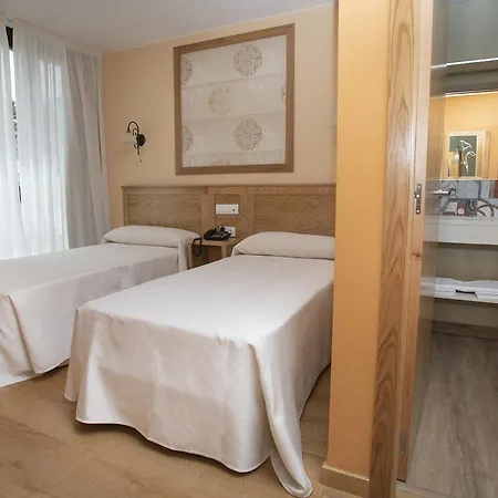 Hotel Novoa *