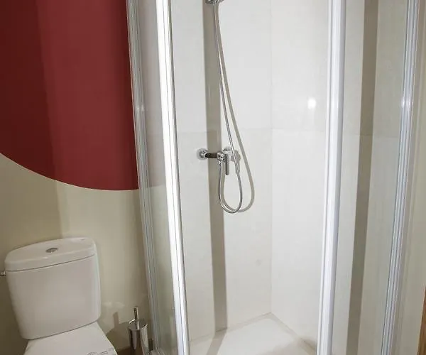 Novoa Ξενοδοχείο Sarria