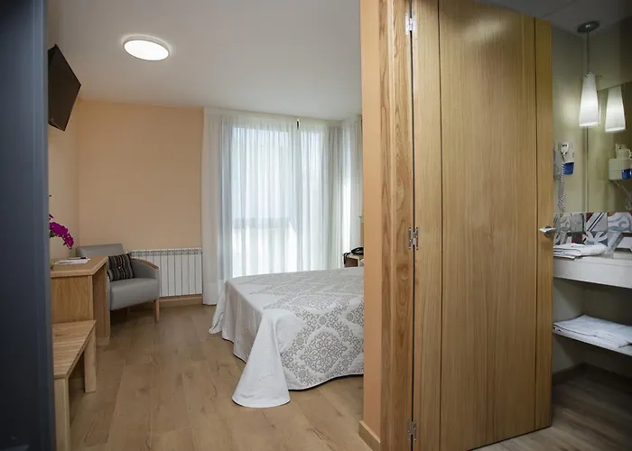 Novoa Ξενοδοχείο *